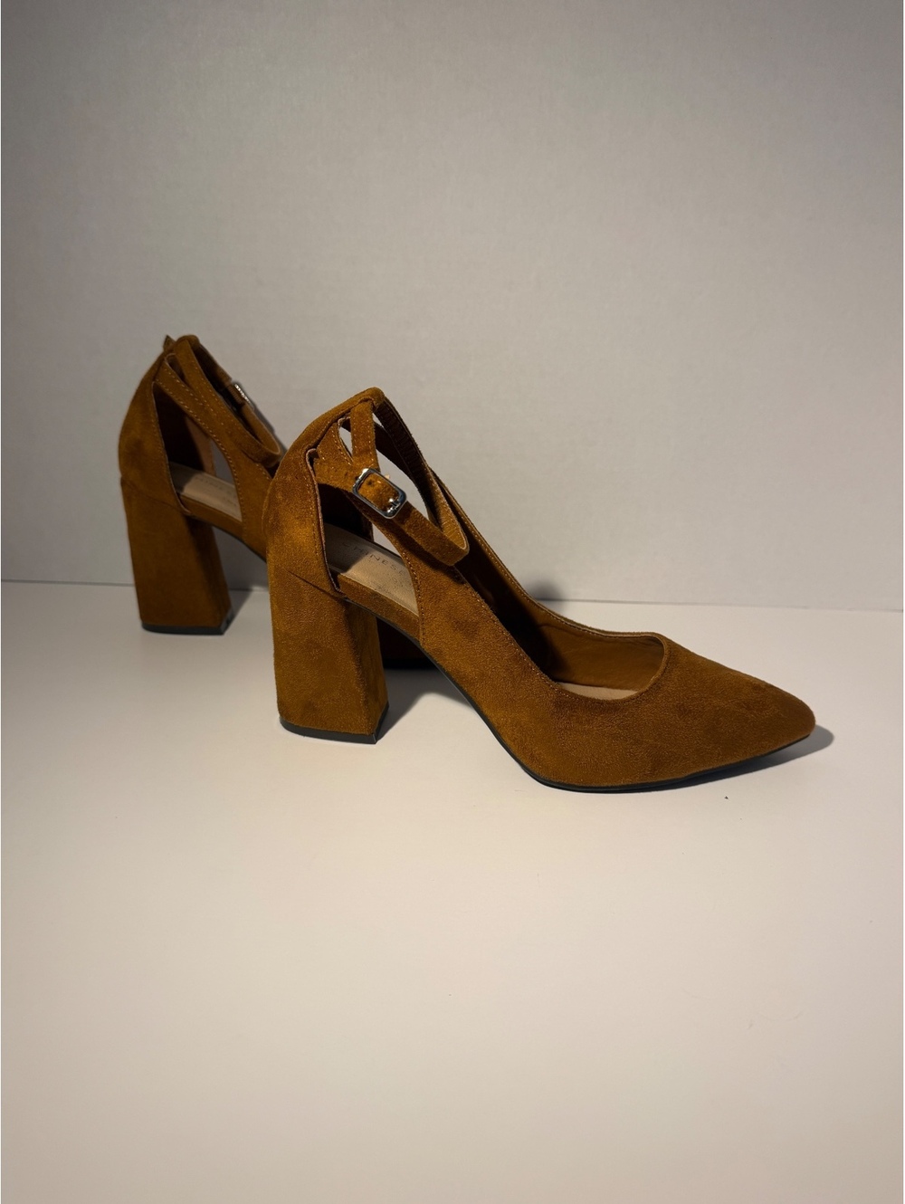 Mustard Brown Suede Ankle strap Block Heel Pump